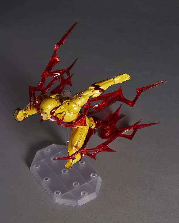 Revoltech a.y. dc comics reverse flash 2025 action figure