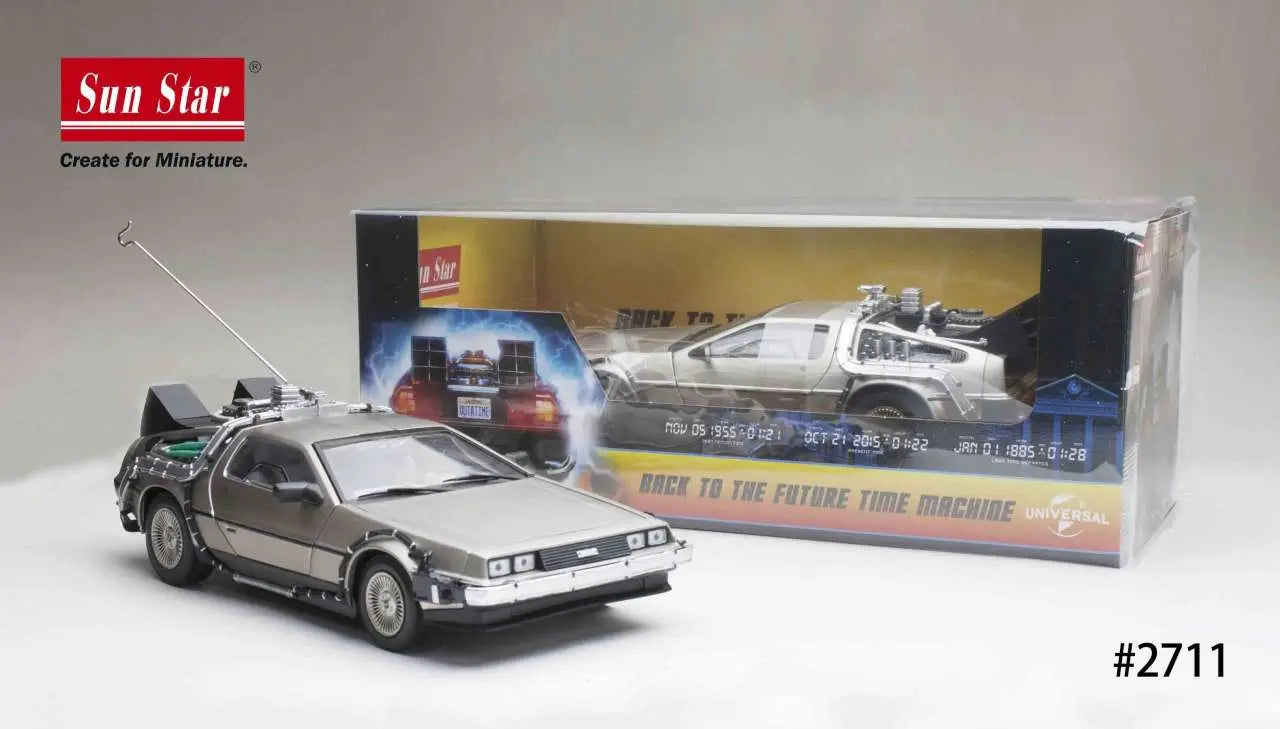 BACK TO THE FUTURE DE LOREAN DIE-CAST 1:18 SCALE MODEL