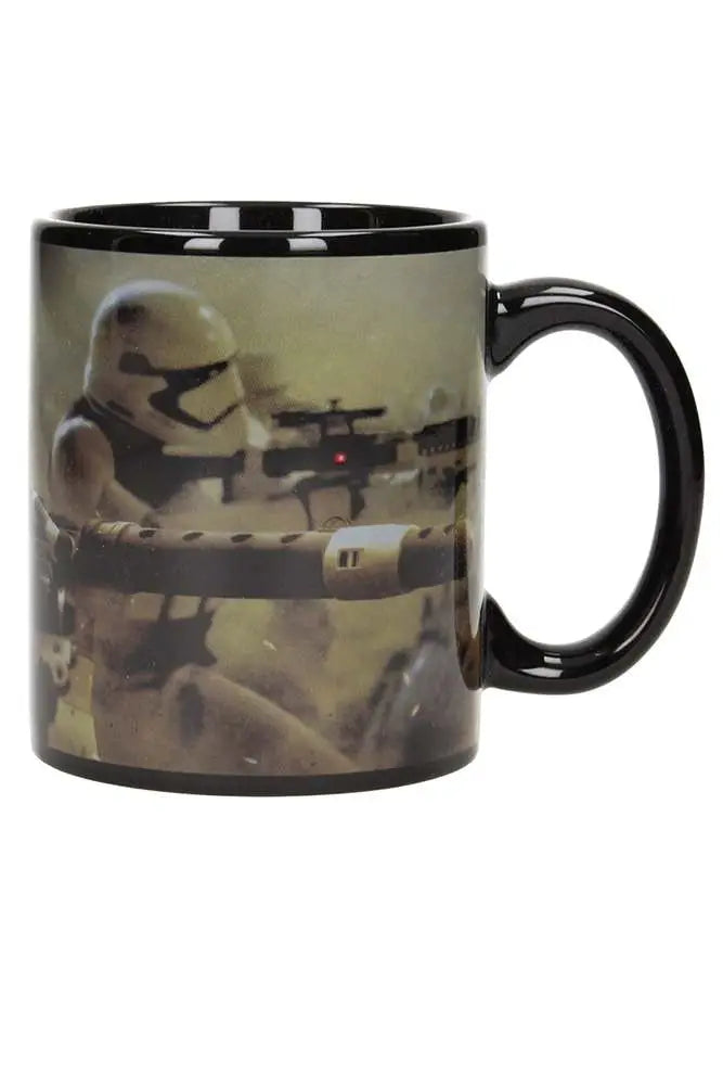 SW EP7 STORMTROOPERS BATTLE BLACK MUG