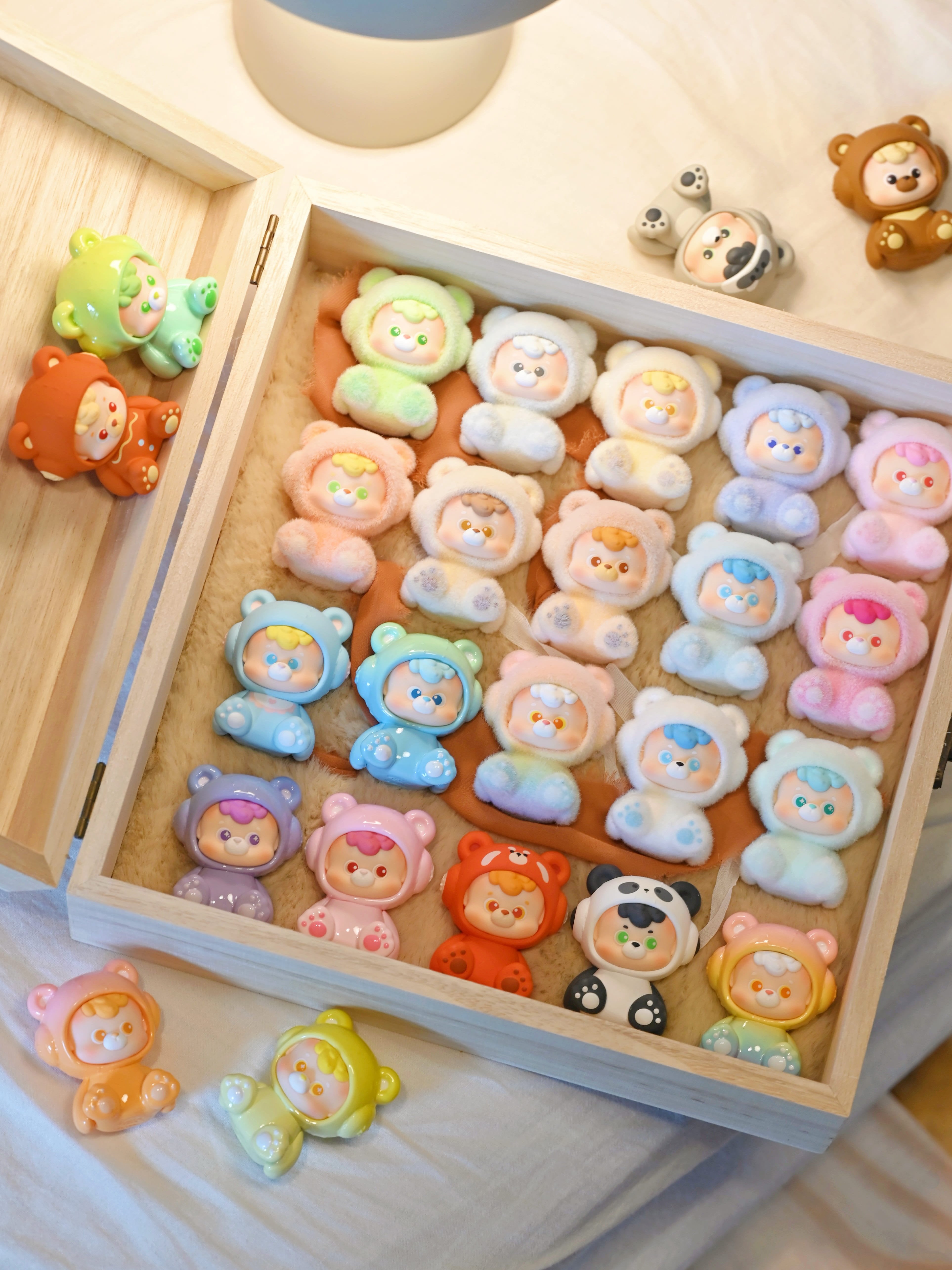 DIUDIUBABY - BB Bear - Display of 18 Mini Figures 5cm - Mystery Box