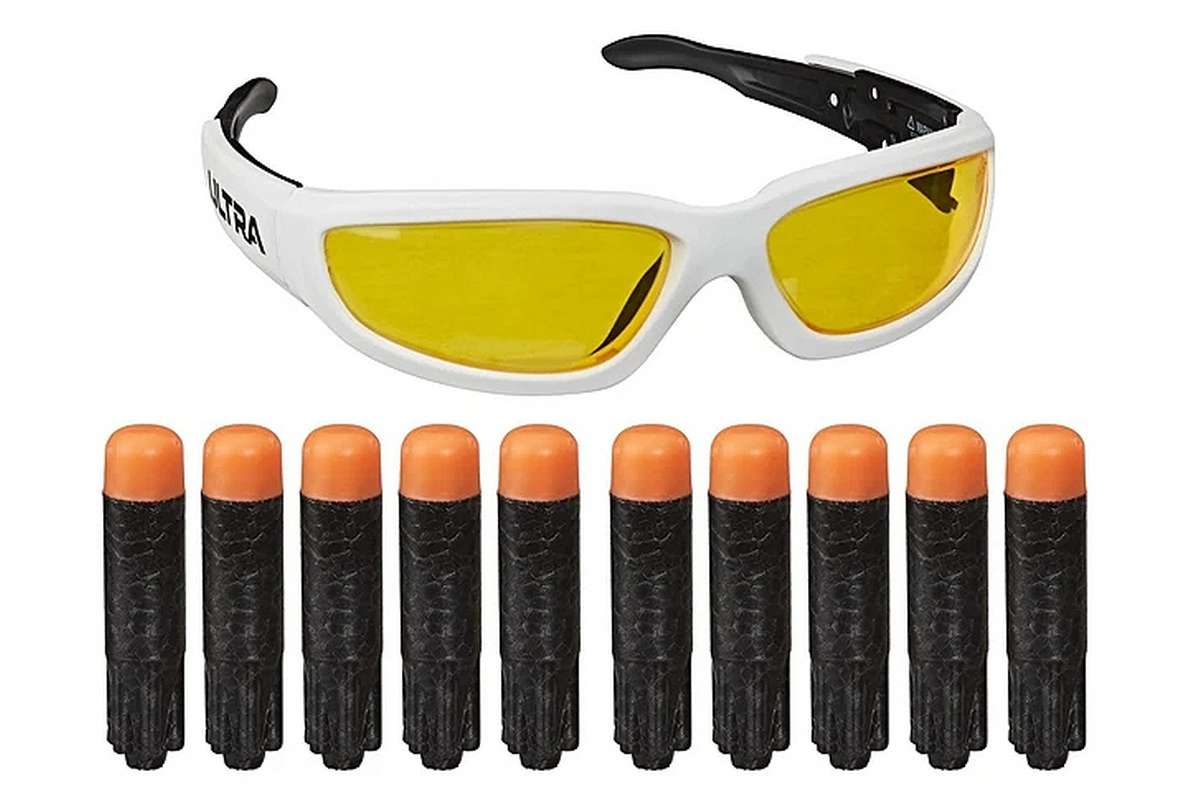 Nerf Ultra Vision Gear 10 pile og briller