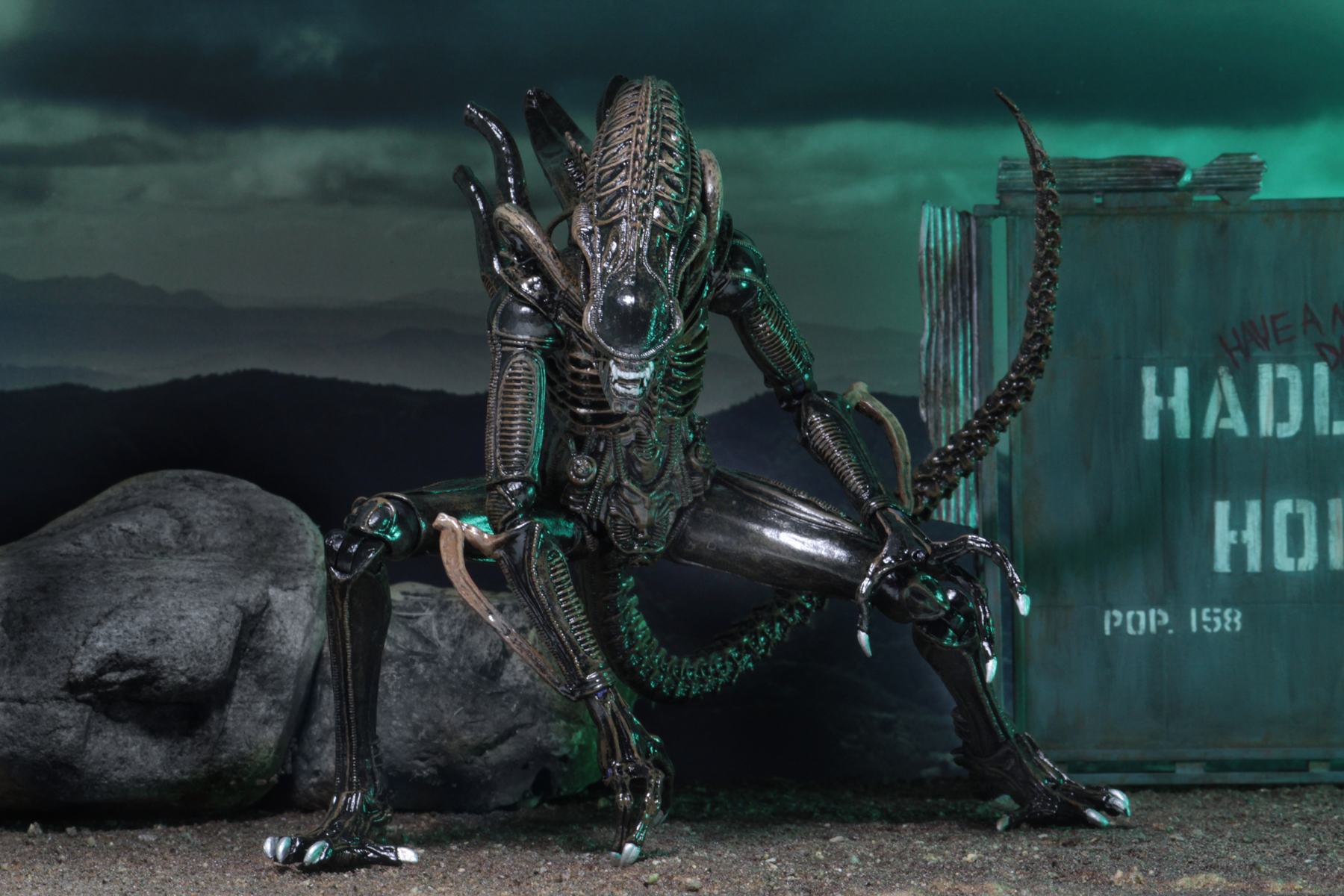 ALIENS - Warrior Alien Brown - Figure Ultimate 23cm