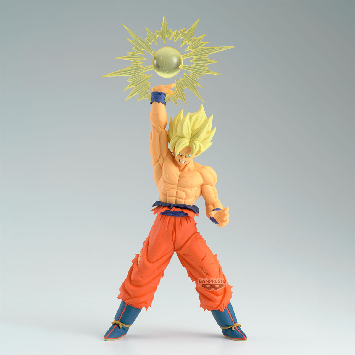 DRAGON BALL Z - Son Goku - G X Materia Figure 17cm