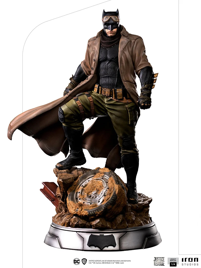 JUSTICE LEAGUE - Batman Knightmare - Statue Legacy Replica 1/4 58cm
