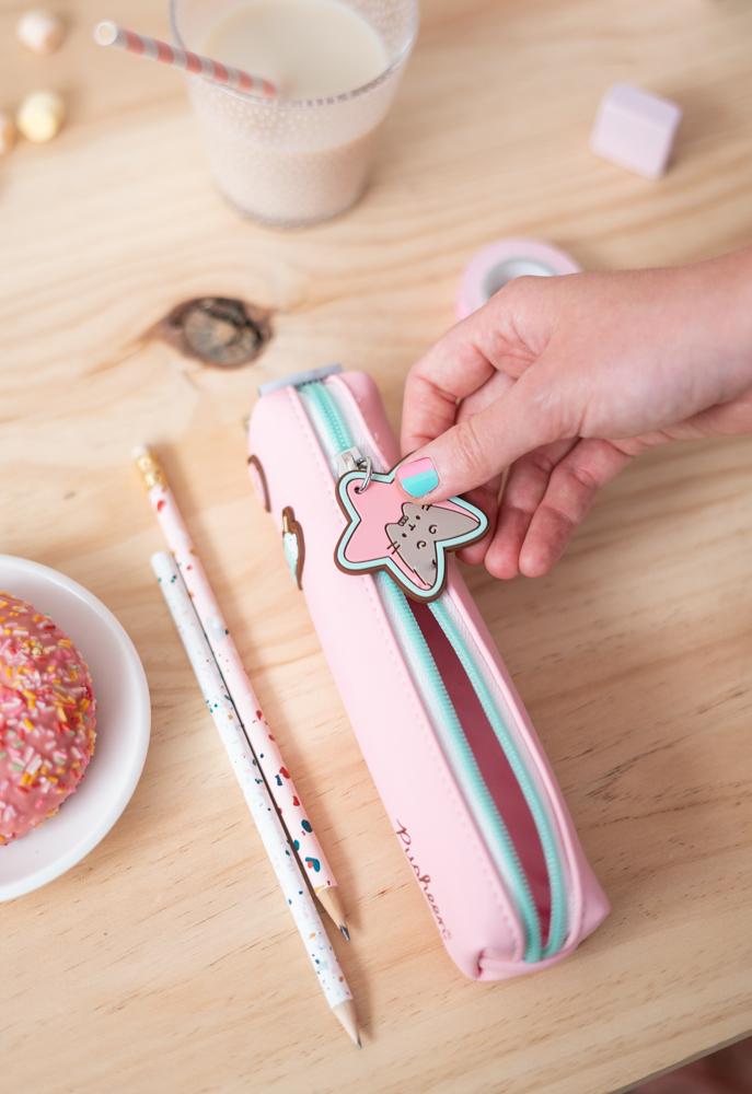 PUSHEEN - Rose Collection - Trousse Carré