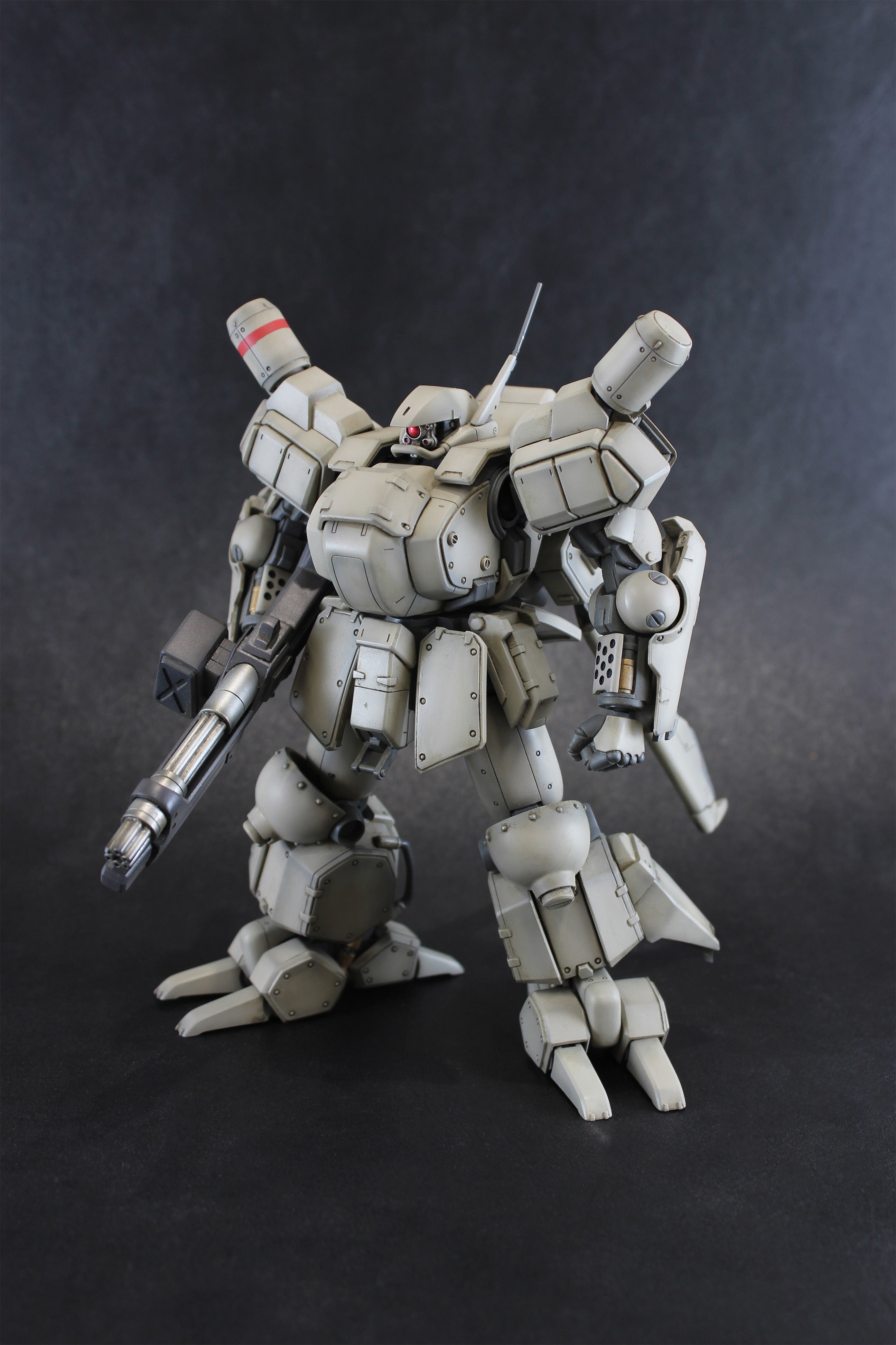 ASSAULT SUIT LEYNOS - AS-5E3 Leynos "Player" - Model Kit 1/35 15cm