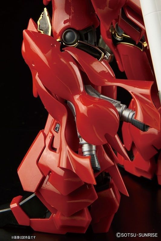 RG Gundam Sinanju 1/144 - gundam-store.dk