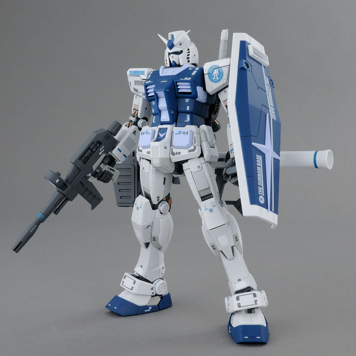 MG RX-78-2 GUNDAM VER. 3.0 GUNDAM BASE COLOR