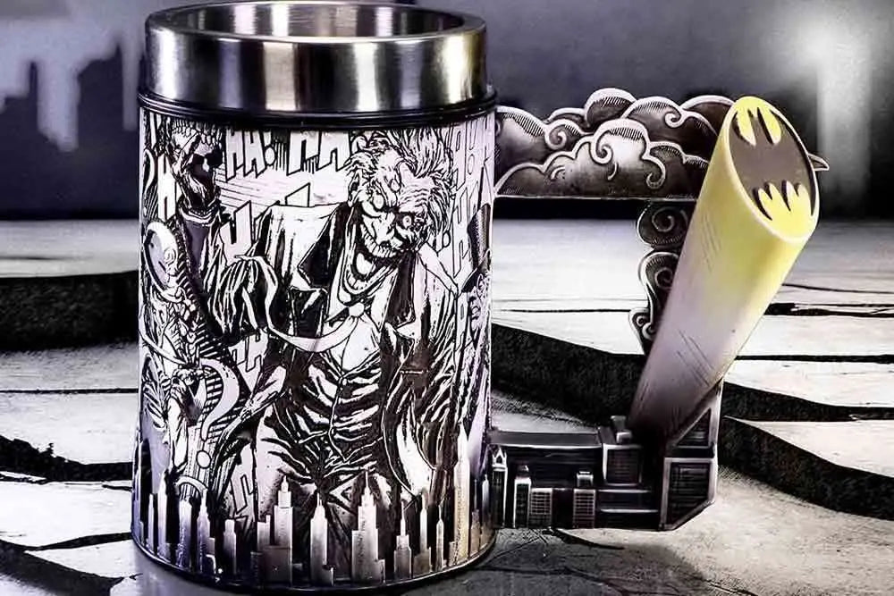 BATMAN - SUPER VILLAINS - COLLECTIBLE TANKARD