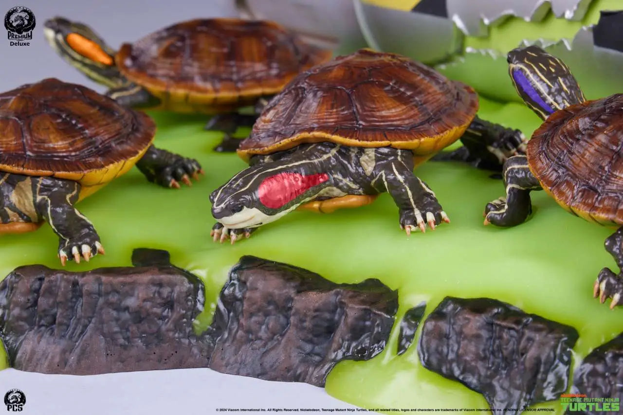 TMNT ORIGINS LIFE SIZED DIORAMA