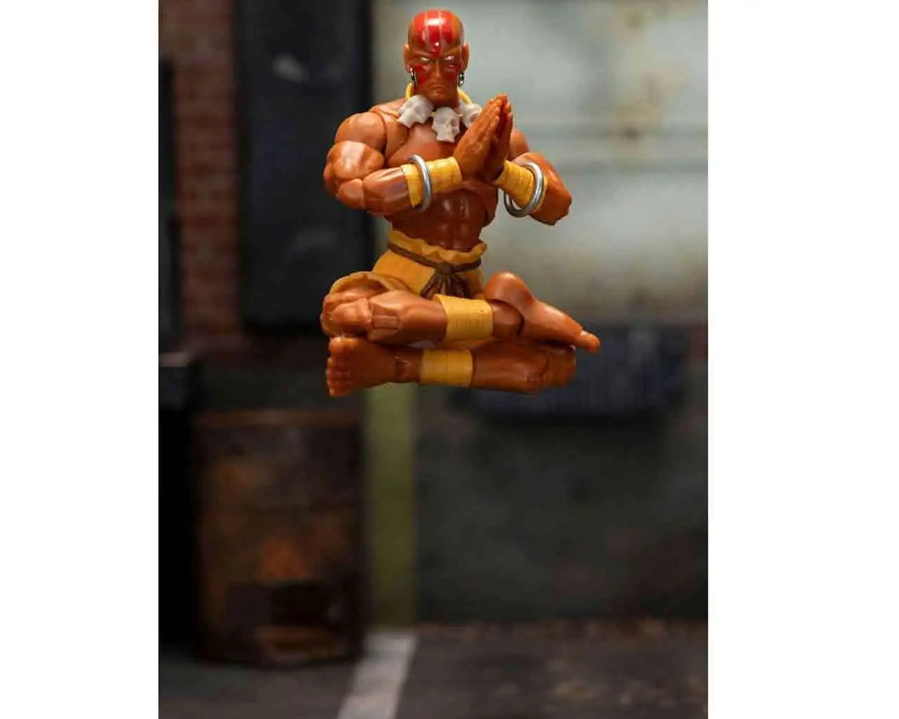 STREET FIGHTER 2: DHALSIM 1/12 DELUXE ACTION FIGURE