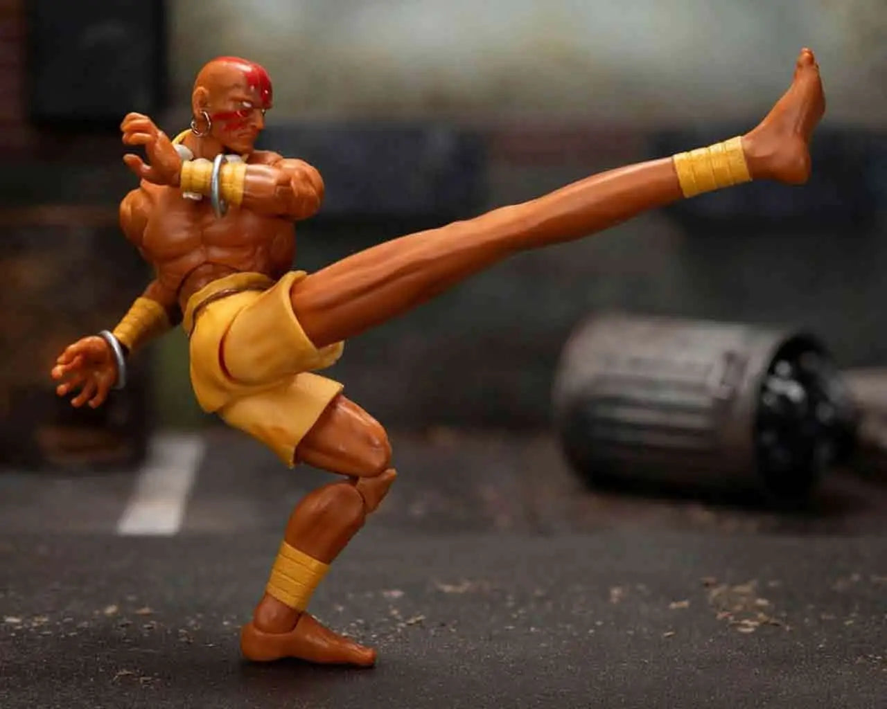 STREET FIGHTER 2: DHALSIM 1/12 DELUXE ACTION FIGURE