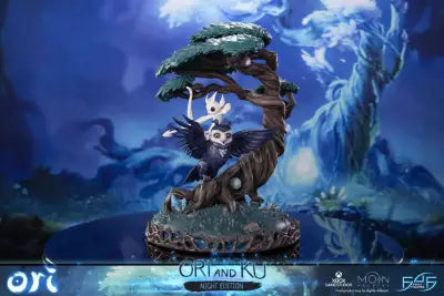 ORI AND THE WILL OF THE WISPS  ORI AND KU NIGHT VAR STATUE
