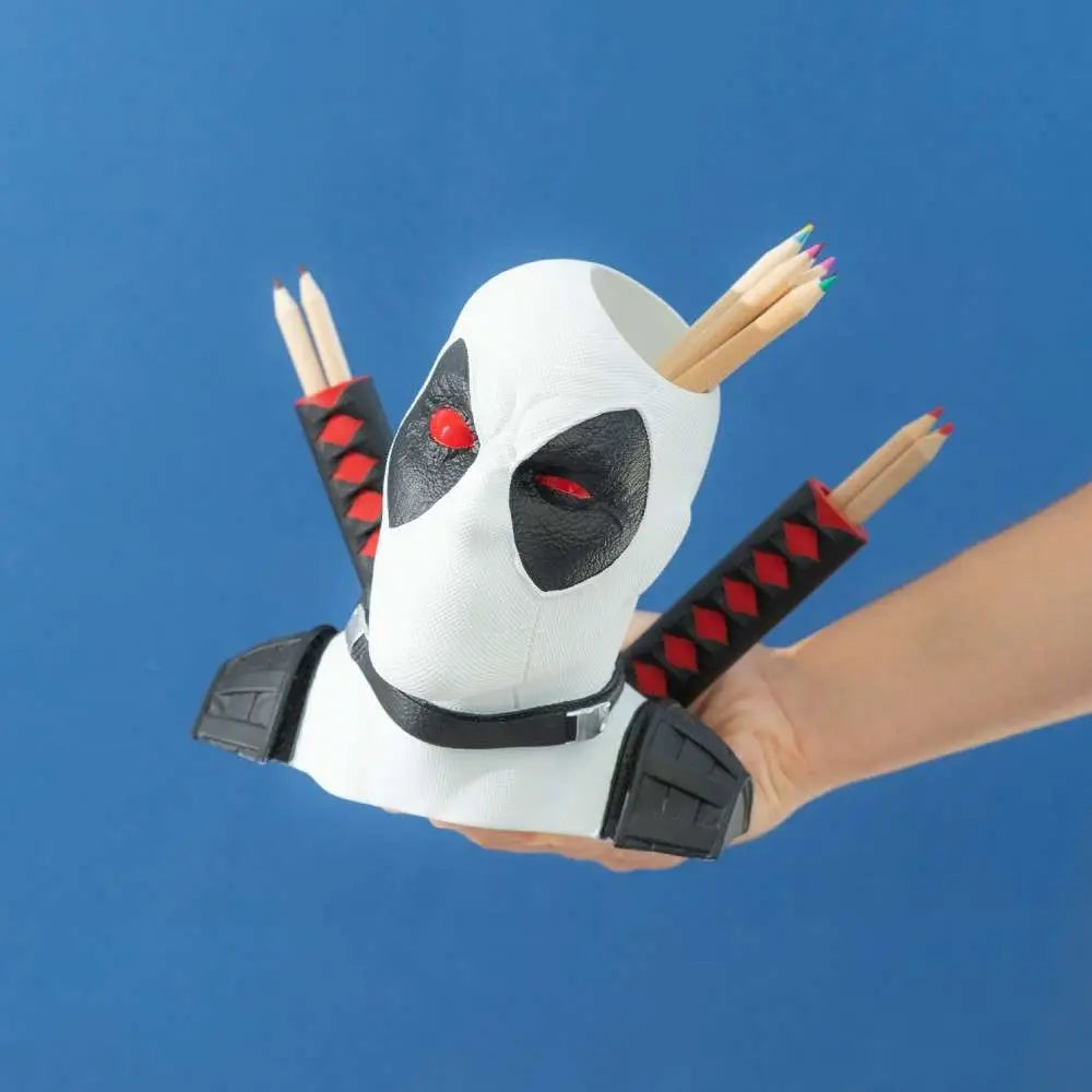 MARVEL DEADPOOL TRAJE X-FORCE PEN HOLDER