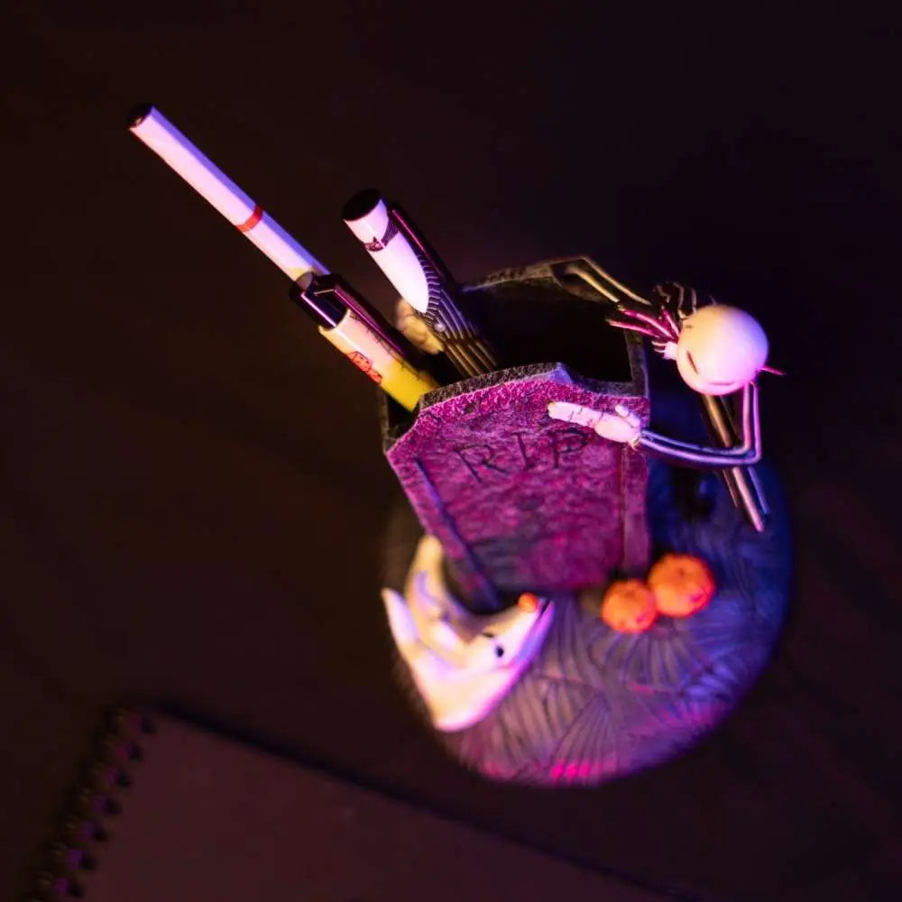 THE NIGHTMARE BEFORE CHRISTMAS PEN HOLDER SET