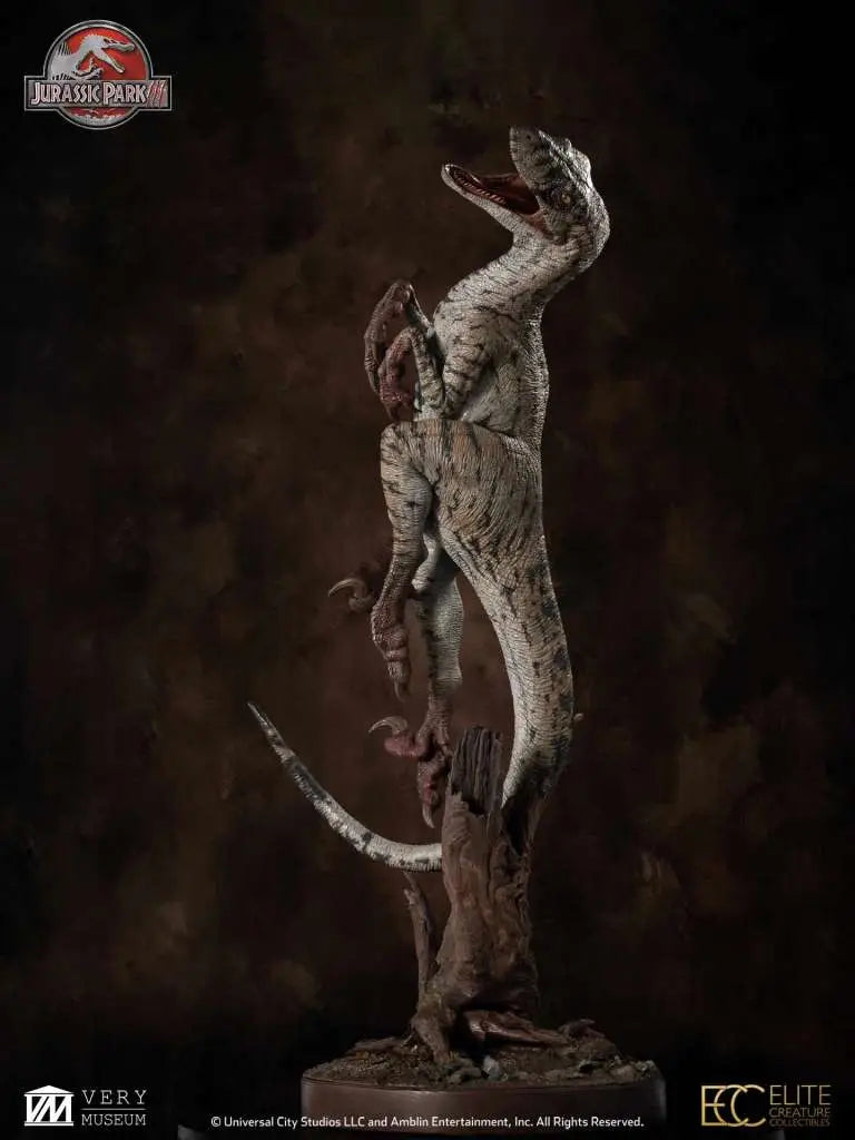 JURASSIC PARK 3 FEMALE VELOCIRAPTOR WHITE QUEEN MAQUETTE