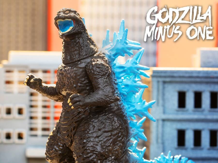 TOHO REACTION GODZILLA MINUS ONE CHARGING FIGURE