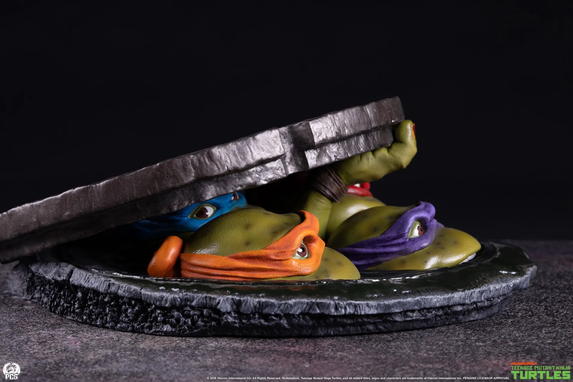 TMNT UNDERGROUND 1:4 SCALE TABLETOP EDITION
