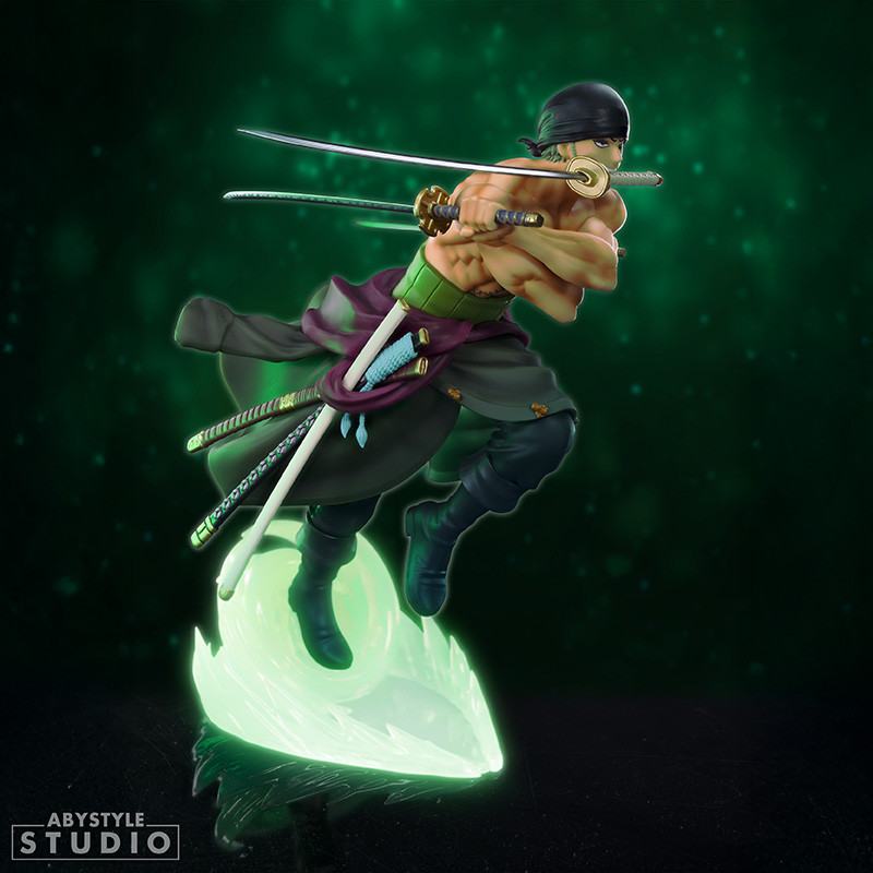 ONE PIECE ZORO GLOW IN THE DARK 1/10 SUPER FIGURE COLLECTION