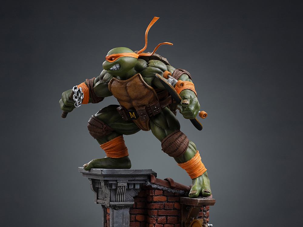 TEENAGE MUTANT NINJA TURTLES MICHELANGELO UNLEASHED 1/10 STATUE
