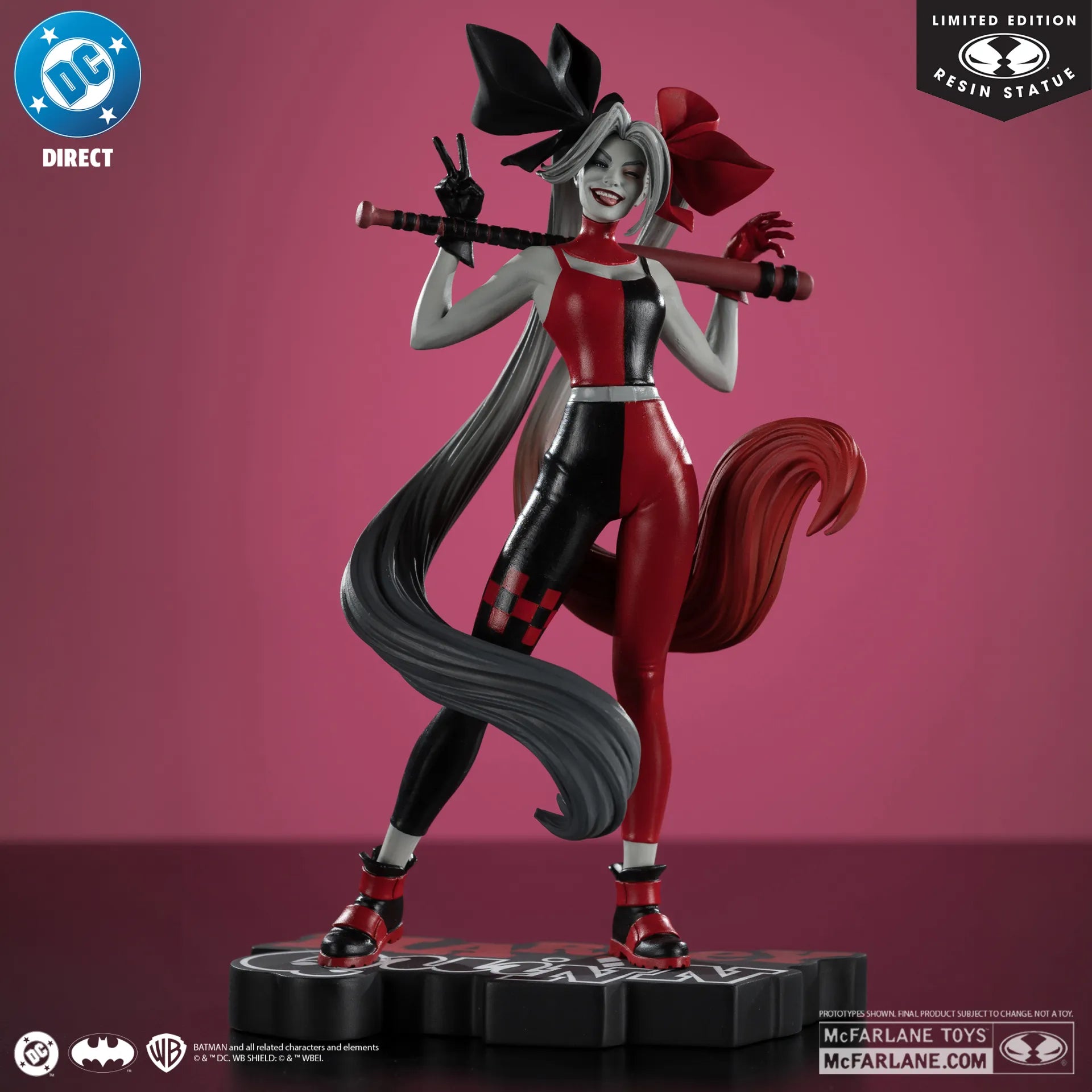 DC DIRECT HARLEY QUINN:RED,WHITE&BLACK HARLEY QUINN BY ALEX GARNER RESIN STATUE