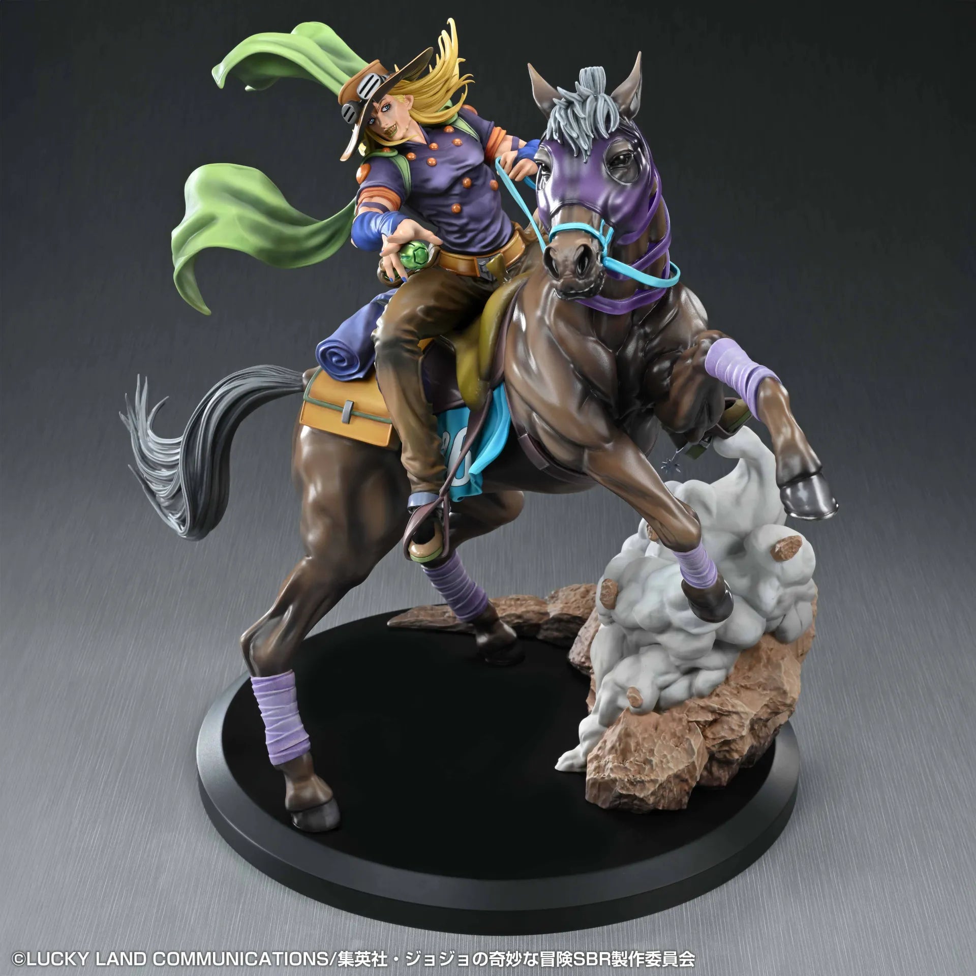 STEEL BALL RUN GYRO ZEPPELI AND VALKYRIE STATUE
