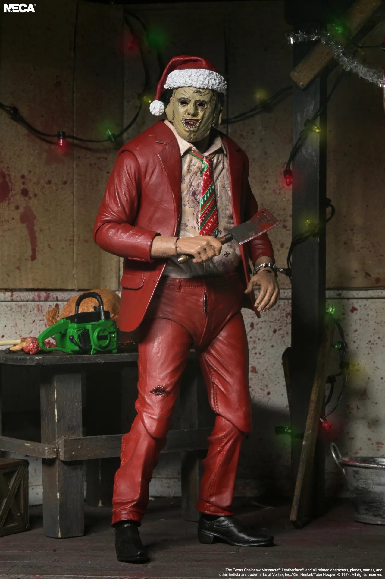 TEXAS CHAINSAW MASSACRE SANTA LEATHERFACE ULTIMATE ACTION FIGURE