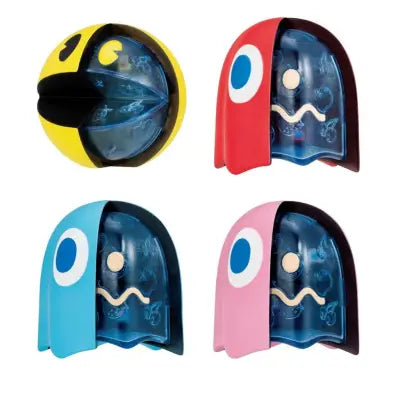 INSIDE FANTASY PAC-MAN DISPLAY(4)