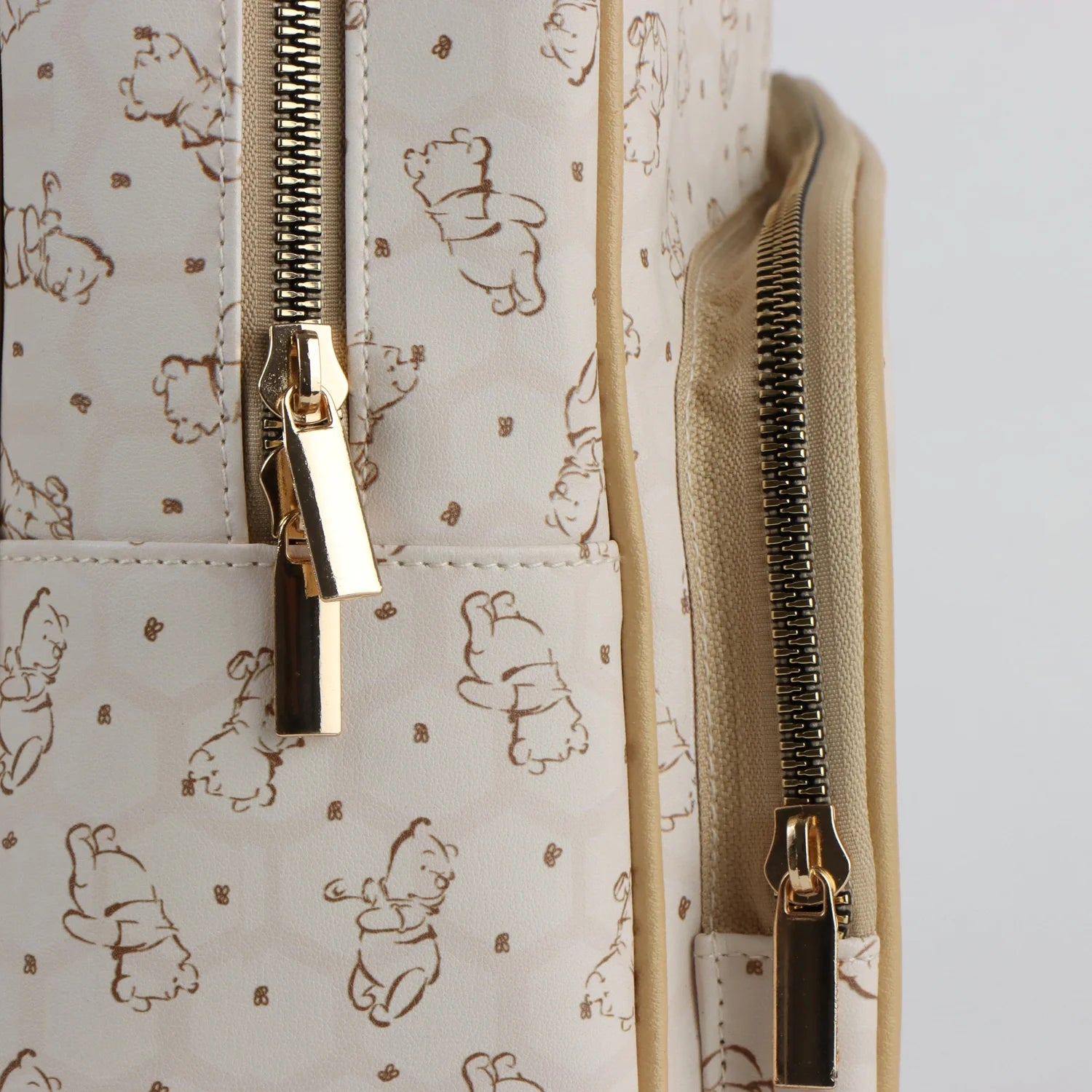 DISNEY - Winnie The Pooh - Fashion Backpack - 35x13.5x29cm