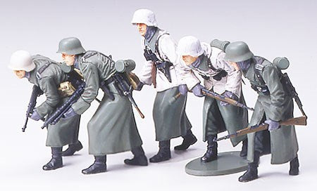 1/35 GERMAN ASSAULT INF. WINTER