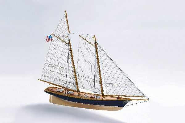 1:72 America -Wooden hull