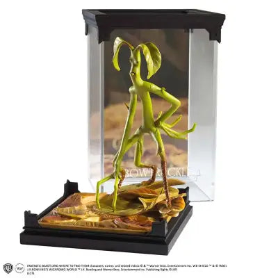 FB MAGICAL CREATURES BOWTRUCKLE STATUE