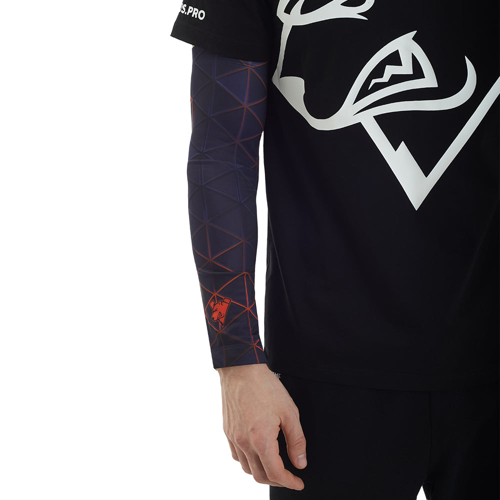 Virtus.pro Gaming arm sleeve "Delta", S
