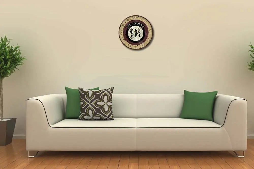 HP PLATFORM 9 3/4 WALL CLOCK