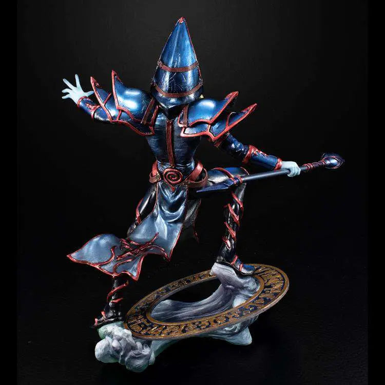 YUGIHO DUEL MONSTERS BLACK MAGICIAN STAT