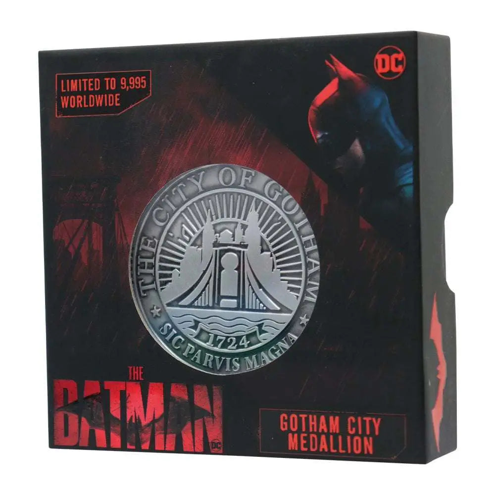 THE BATMAN GOTHAM METAL MEDALLION LTD ED