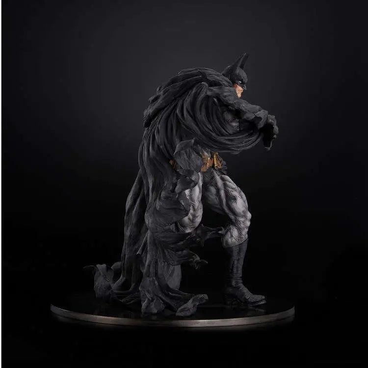 SOFBINAL BATMAN HARD BLACK VER. STATUE