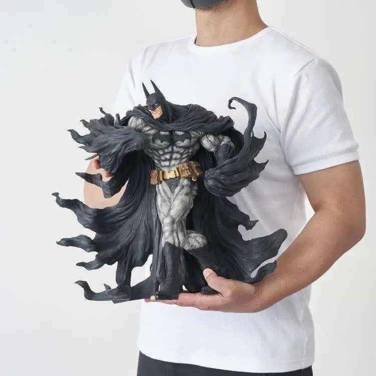 SOFBINAL BATMAN HARD BLACK VER. STATUE