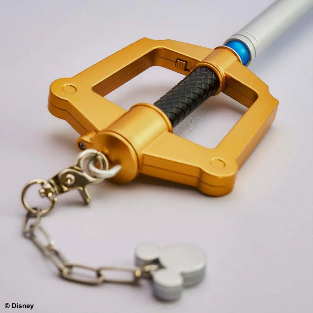 KINGDOM HEARTS LIGHT UP KEYBLADE