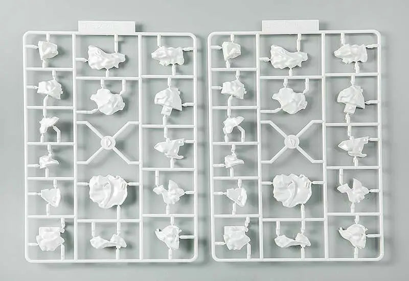 TRASH PLASTIC MODEL KIT