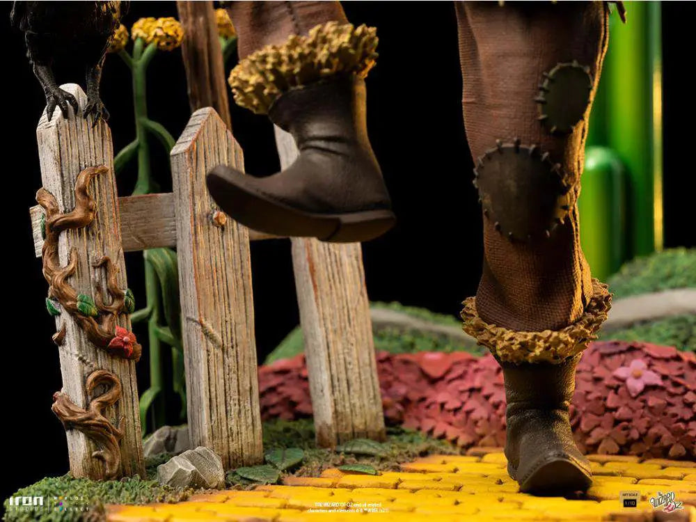 WIZARD OF OZ SCARECROW 1/10 DLX STATUE
