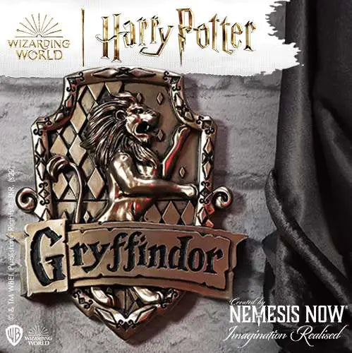 HARRY POTTER GRYFFINDOR  WALL PLAQUE