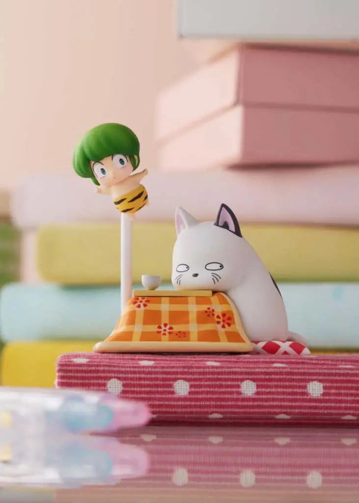 URUSEI YATSURA TEN&KOTATSUNEKO MINI FIG