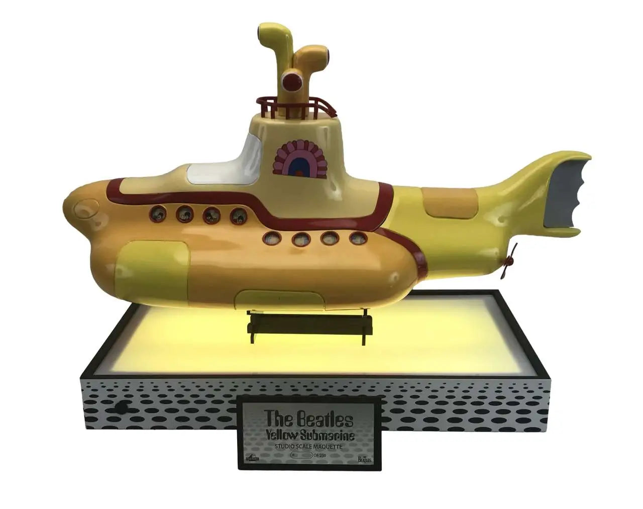 THE BEATLES YELLOW SUBMARINE STUDIO SCALE MODEL
