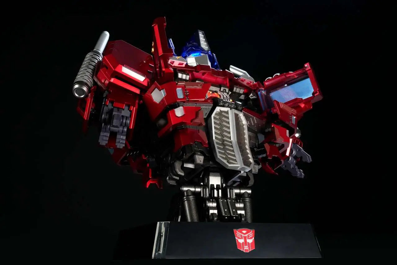 TRANSFORMERS BUST GENERATION OPTIMUS PRIME MECHANIC BUST