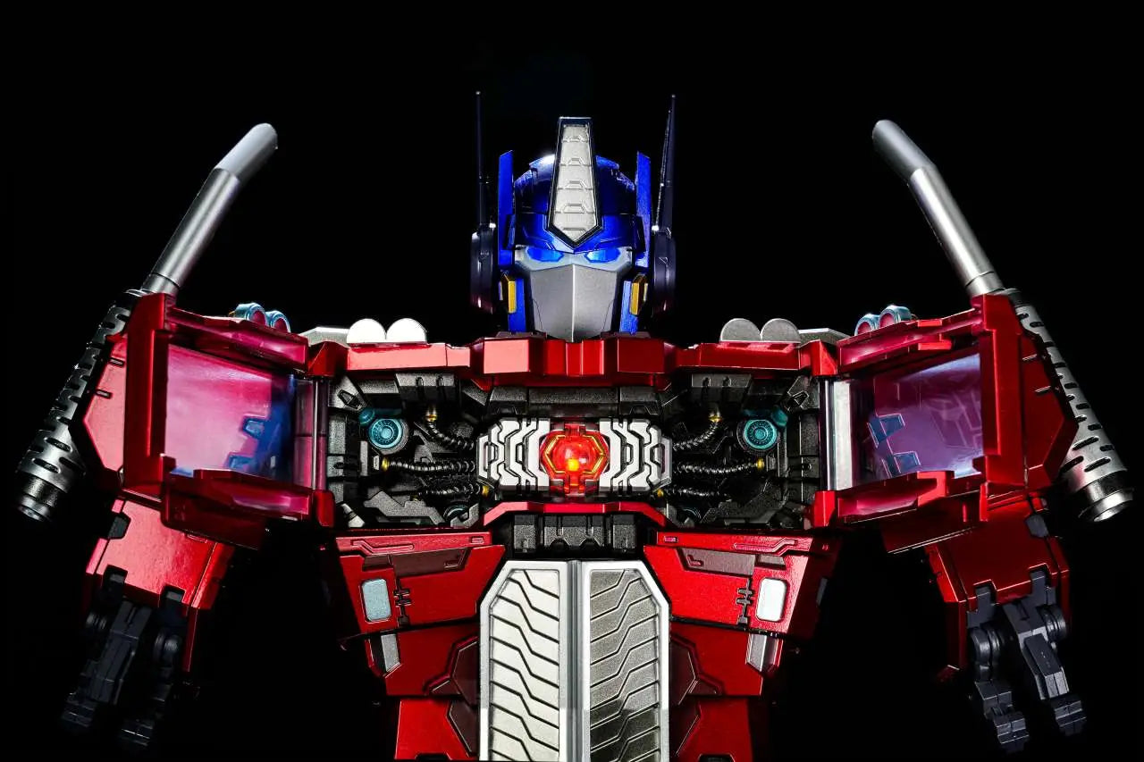 TRANSFORMERS BUST GENERATION OPTIMUS PRIME MECHANIC BUST