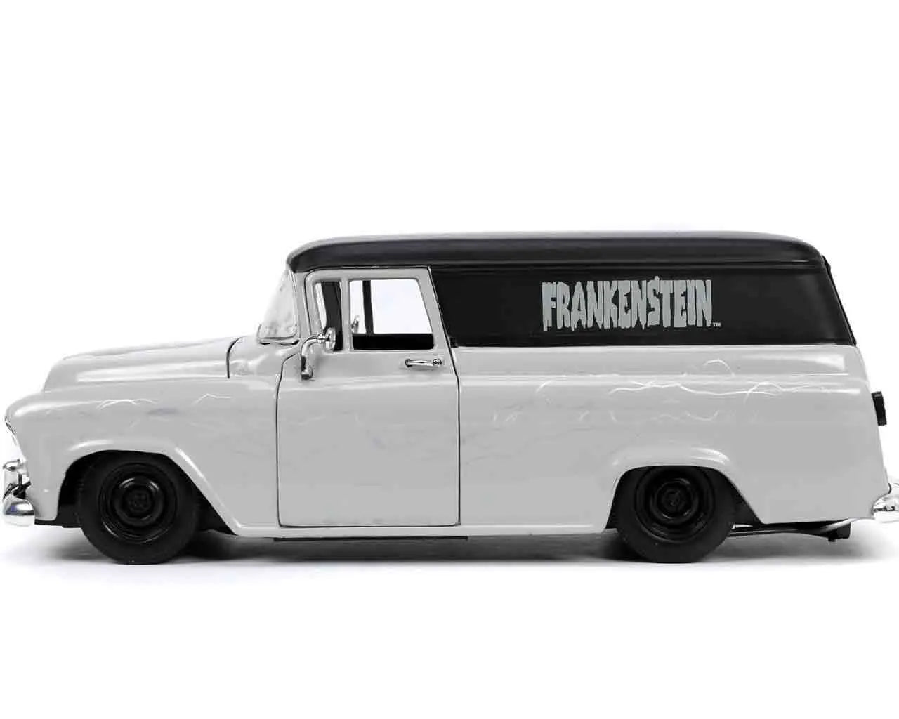 UNIVERSAL MONSTER 1957 CHEVY SUBURBAN & FRANKENSTEIN 1/24 DIE-CAST MODEL