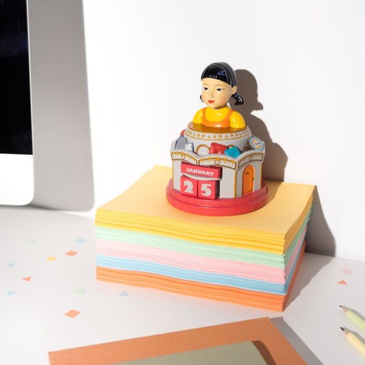 SQUID GAME - Doll - Resin 3D Perpetual Calendar