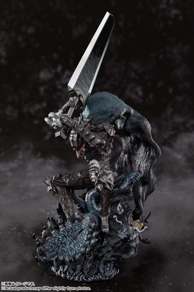 BERSERK - Guts Berserker - Statue FiguartsZERO Touche Metallique 35cm