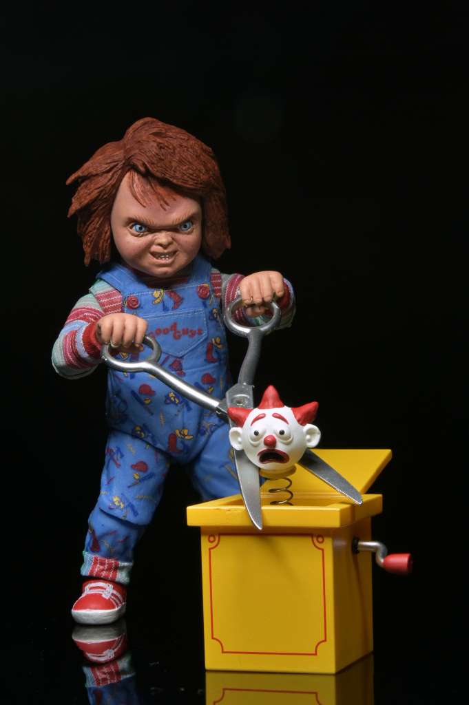 CHUCKY - Chucky TV Good Guy S2 - DISPLAY 12 Blind Box Figure -17cm
